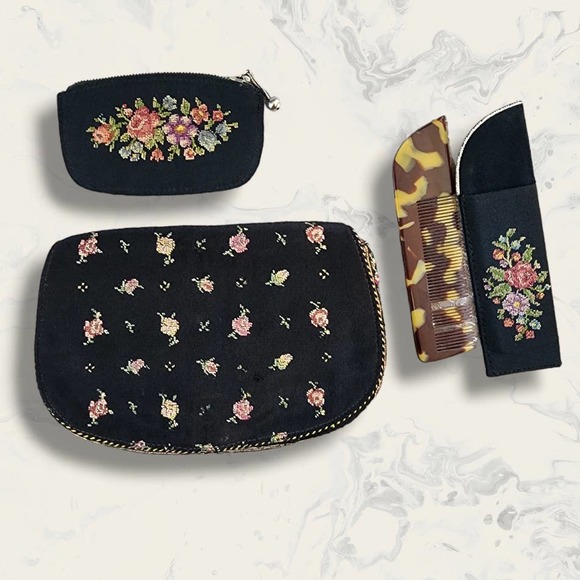 Vtg petit point Belt Bag Set Change Purse comb & Holder Floral Embroidery - Picture 2 of 12